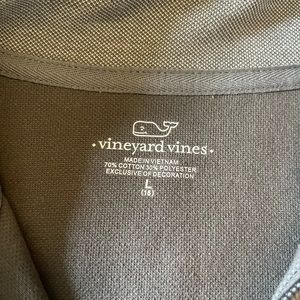 Vineyard Vines Long Sleeve Grey Quarter Zip Shirt.  Size Large (16)